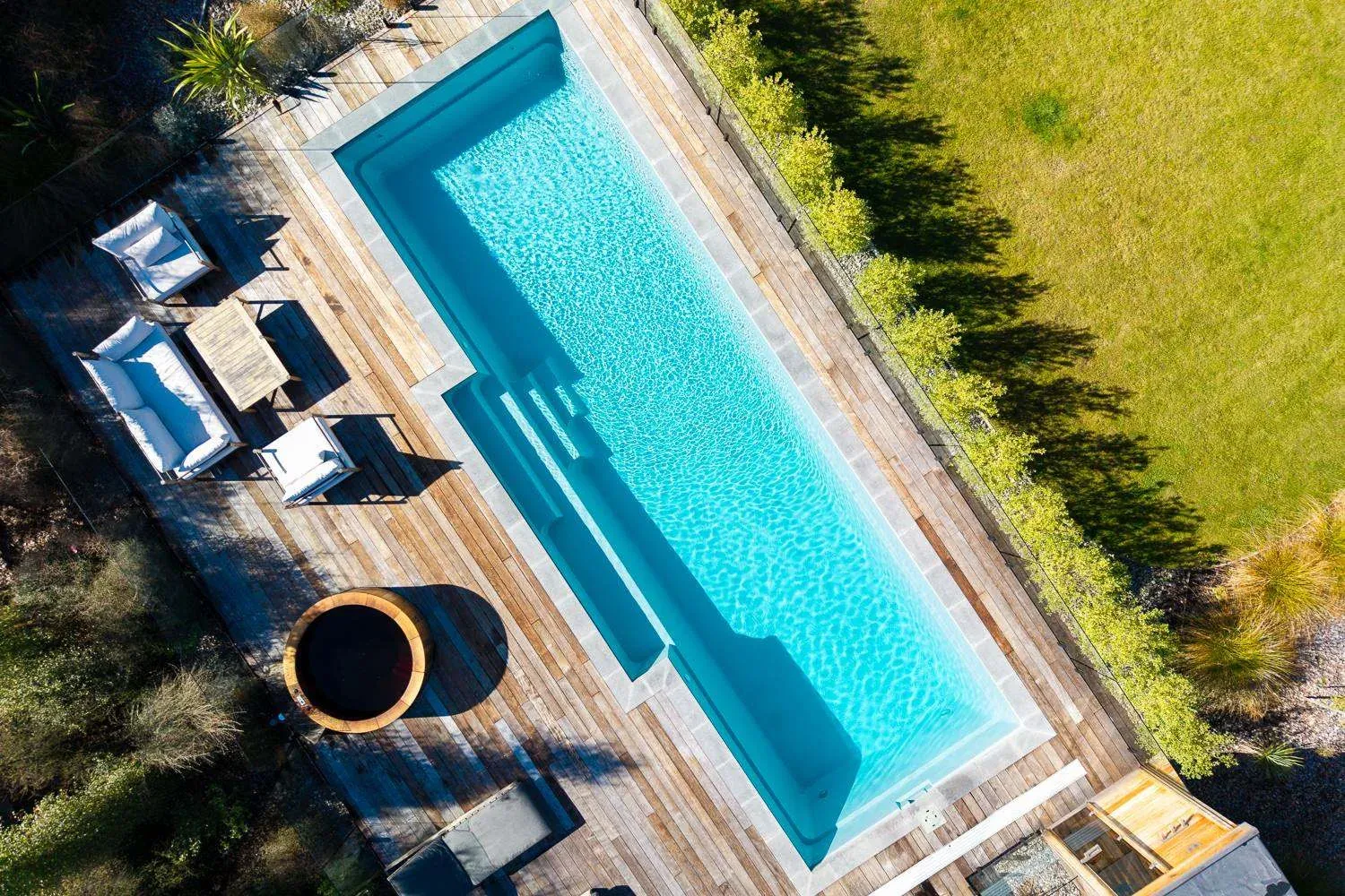 Beacon Poolscape, 9