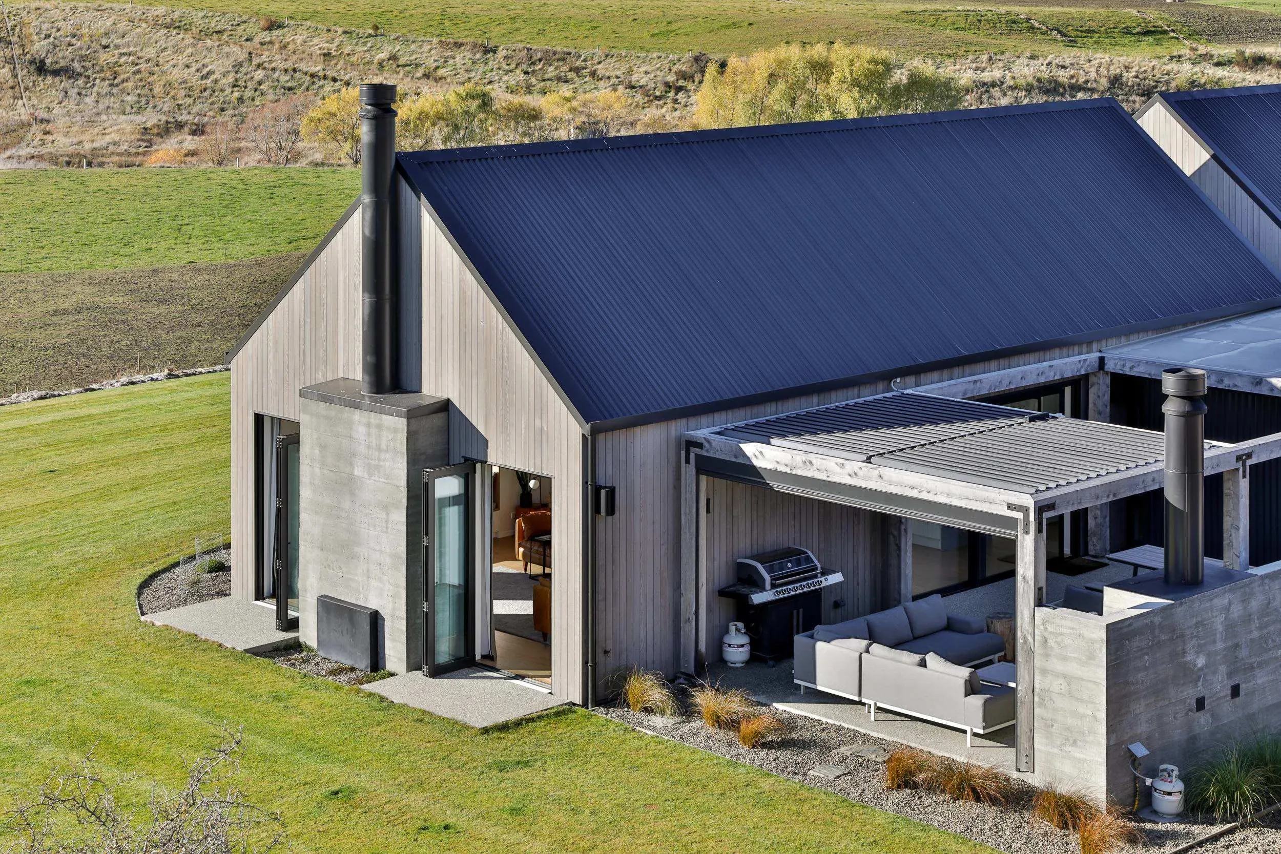 Luggate Farm House, 16