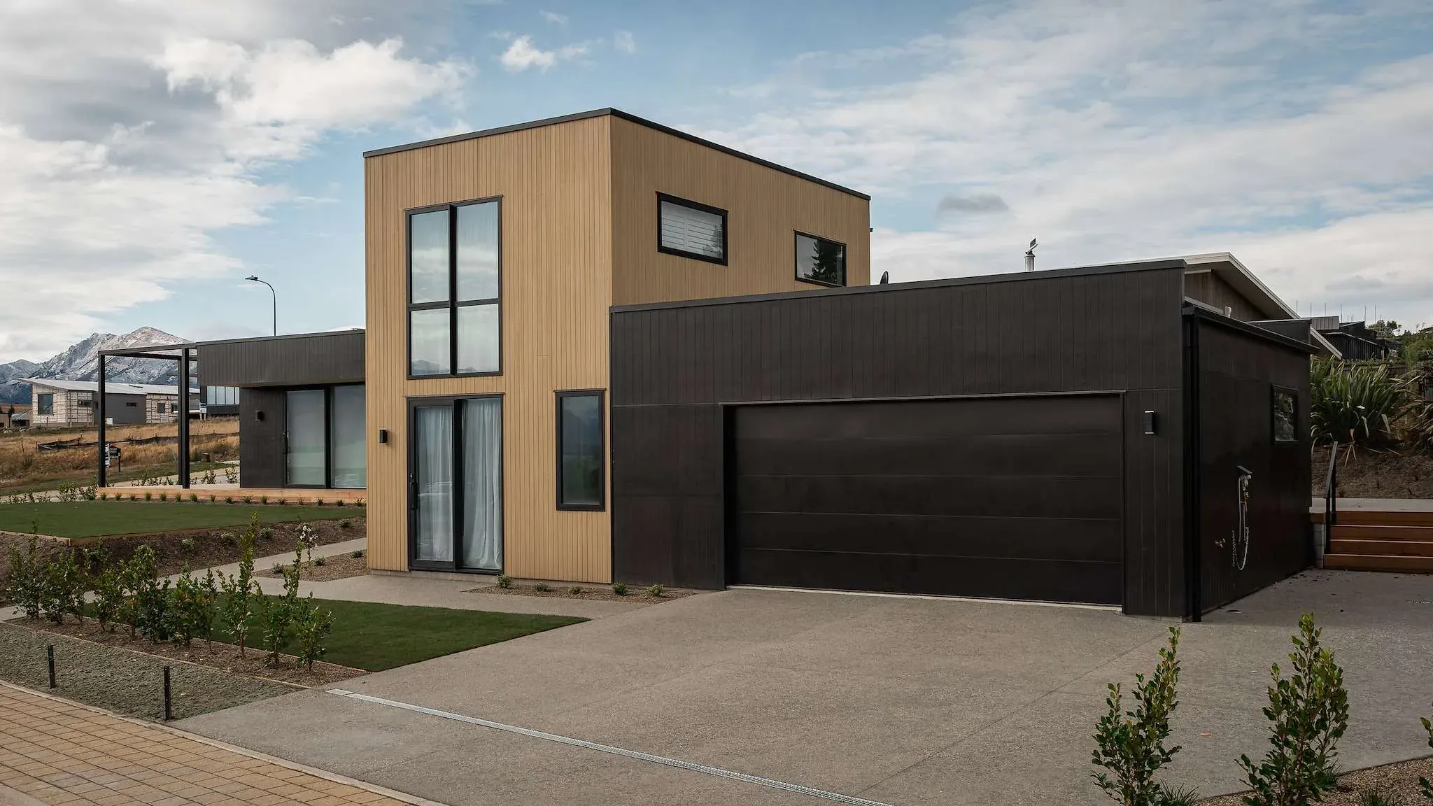McLeod Build, 7
