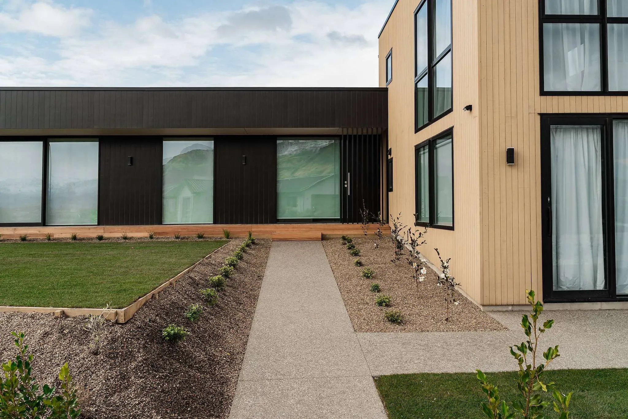 McLeod Build, 8