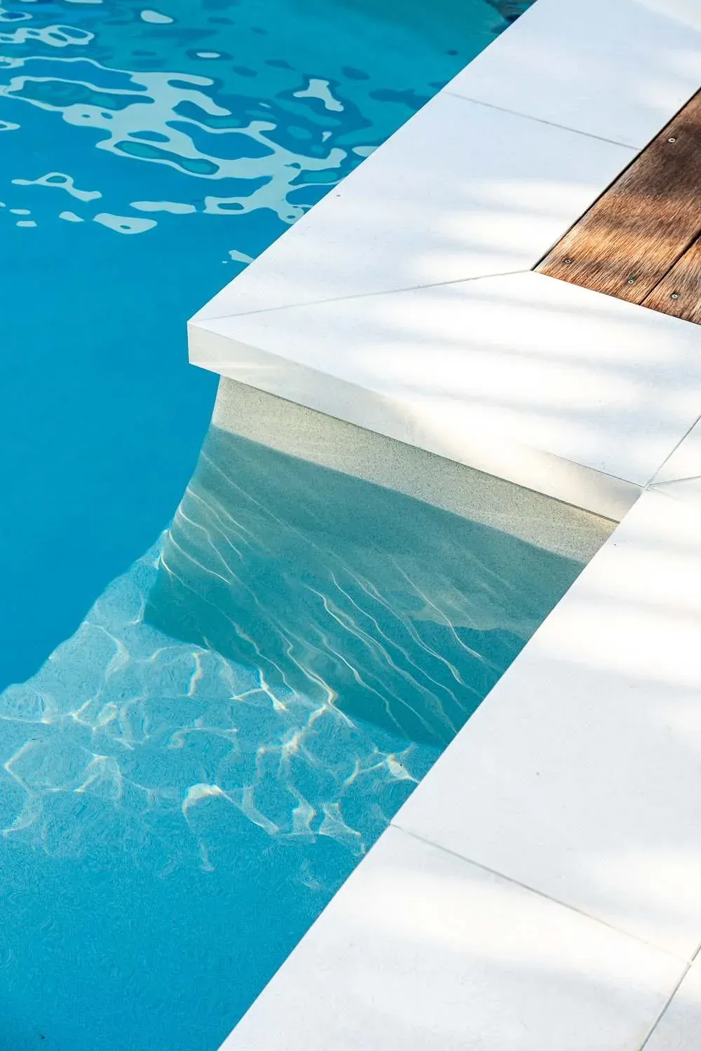 Peninsula Poolscape, 2