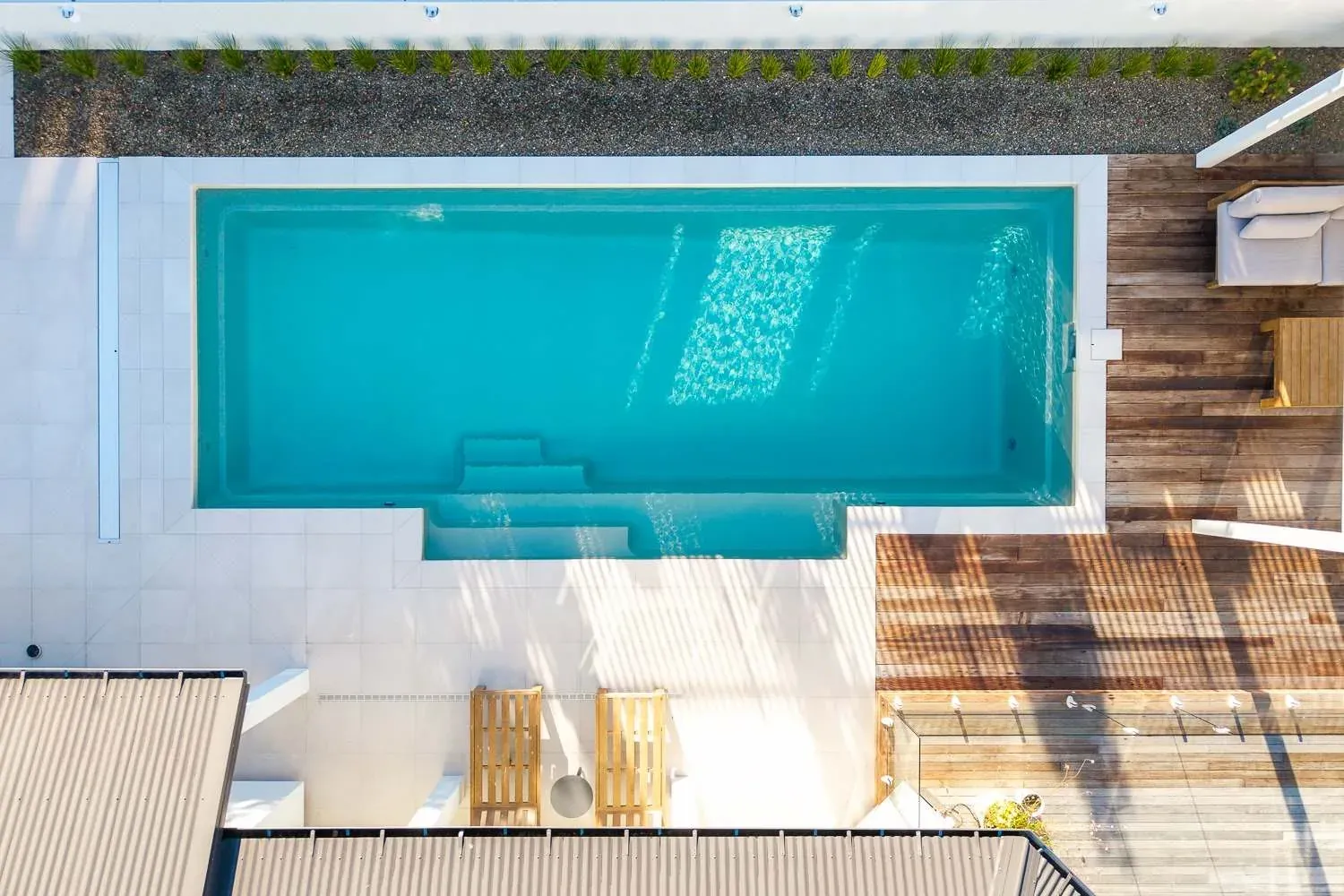 Peninsula Poolscape, 6