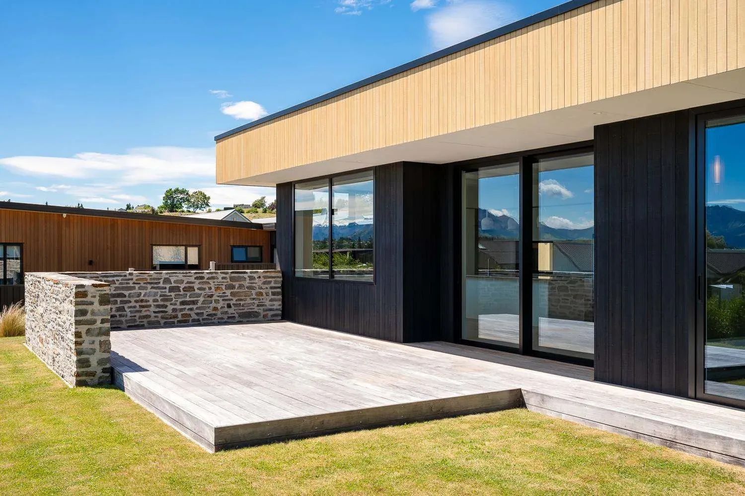 Sapphire Project, 2