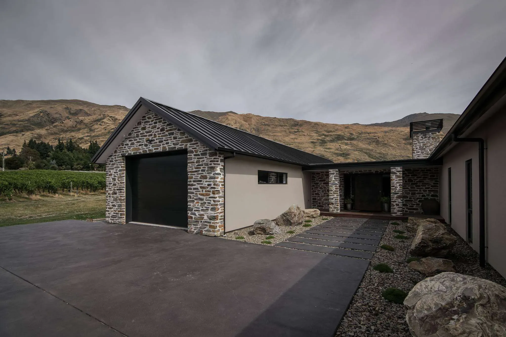 Studholme Build, 9