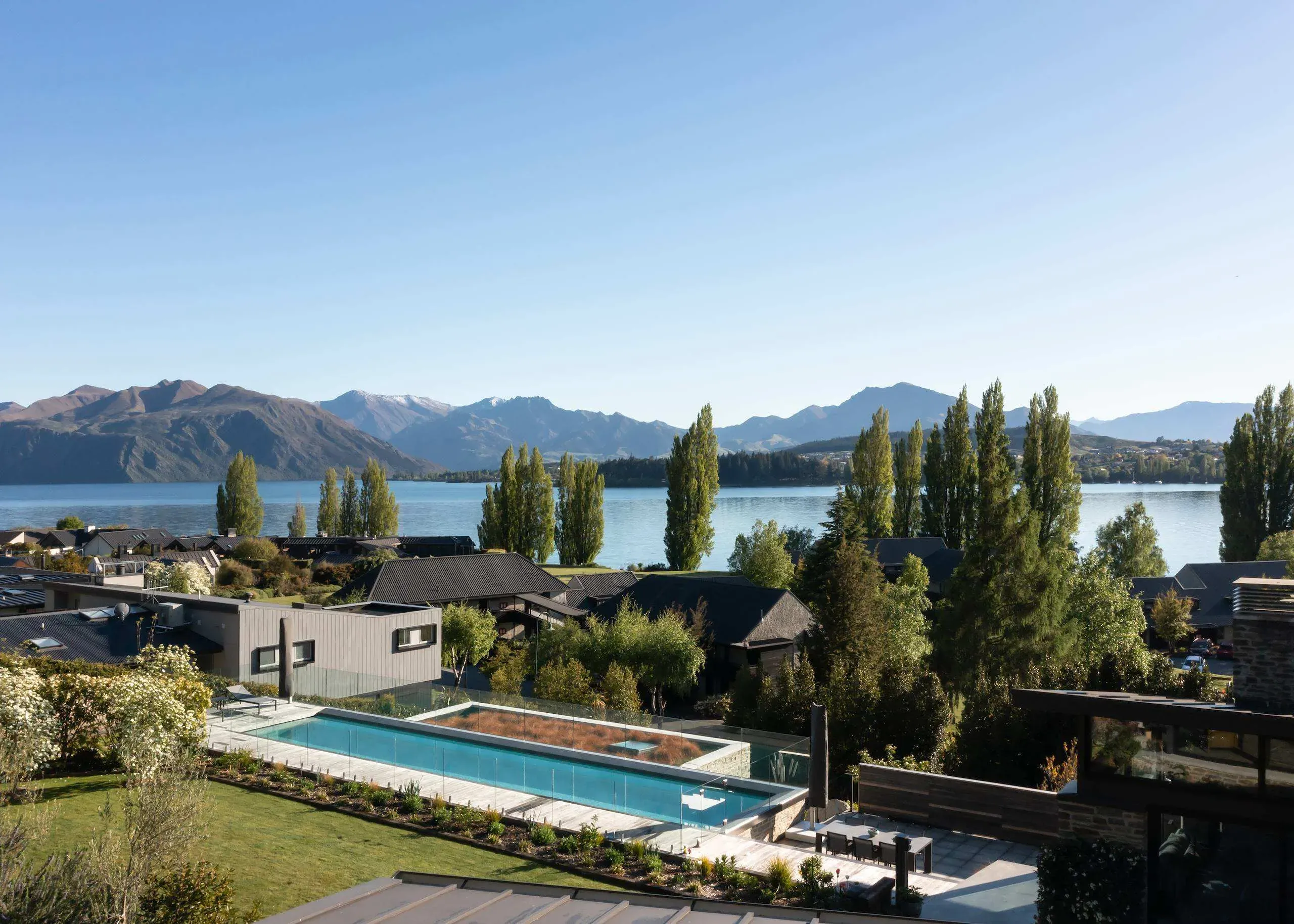 Sunrise Bay, 2