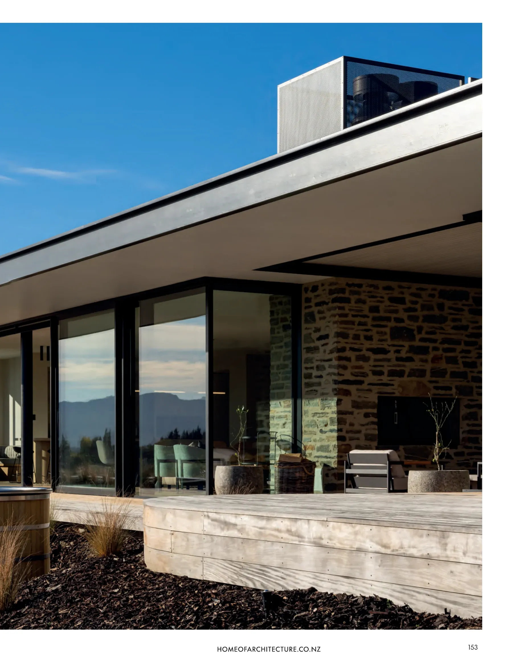HOME Magazine, page 4 of 10